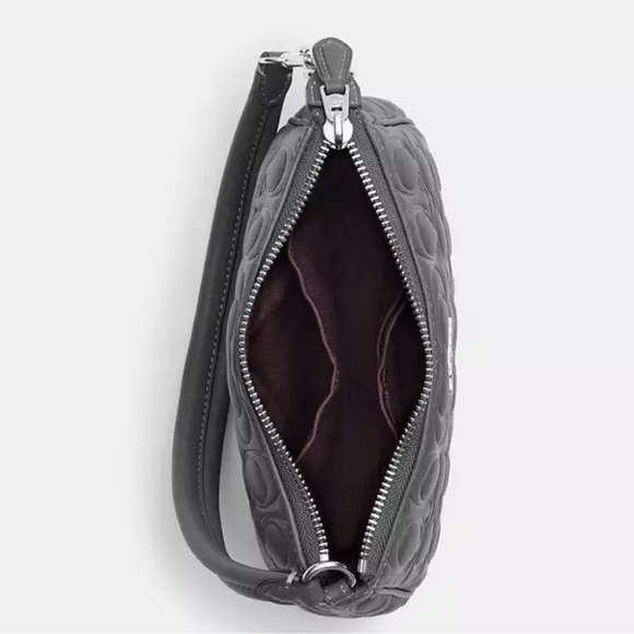 Coach Nolita 19 With Signature - Picture 3 of 4